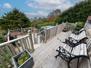 Photo 31- click for photo gallery